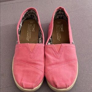 Toms Kids Pink Canvas Flats with Elastic V-Insert